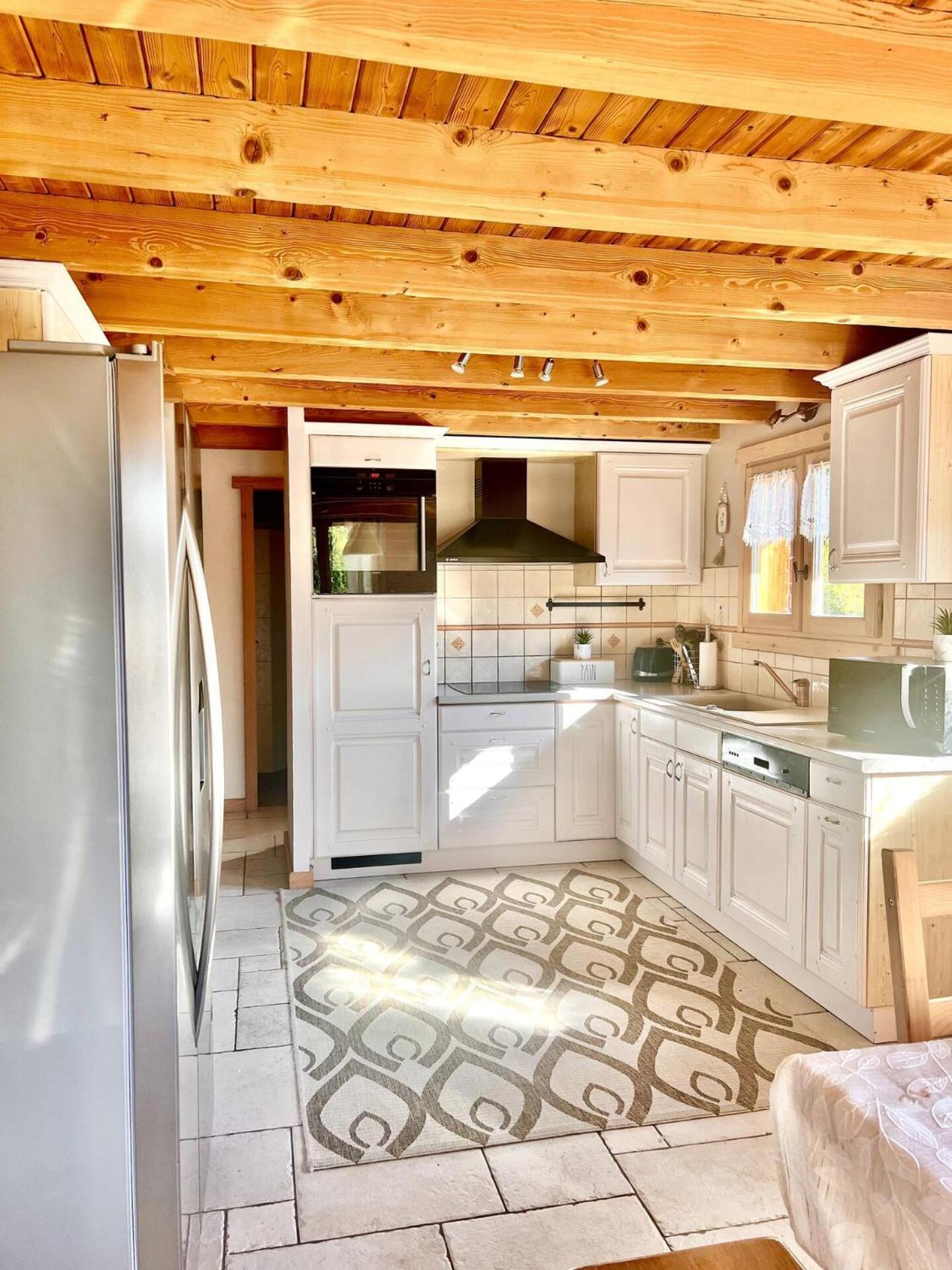 Charming Family Chalet For 8 People, With Private Hot Tub Les Clefs Exterior foto